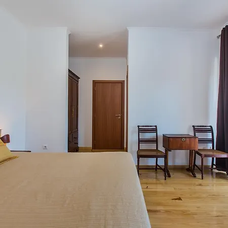 Conde De Ferreira Palace Guest house 4*