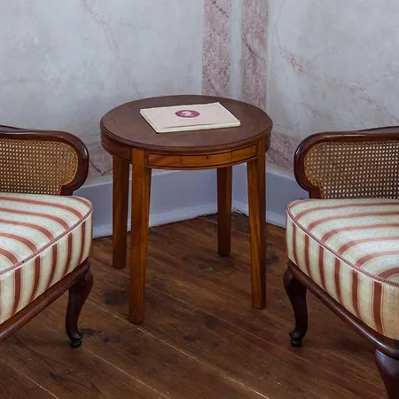 Conde De Ferreira Palace Guest house