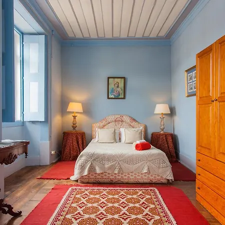Guest house Conde De Ferreira Palace 4*